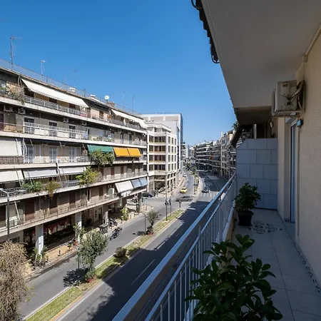 Lovely And Modern 3bd Close To Ampelokipoi Metro * Athens